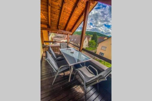 *Dreiländereck* Wifi+ Balkon+Garage Basel Mulhouse Maulburg allemagne
