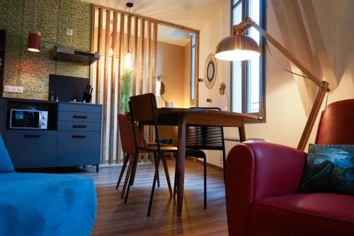 DUMYRAT #1 - Espace atypique - 1 chambre Brive-la-Gaillarde france