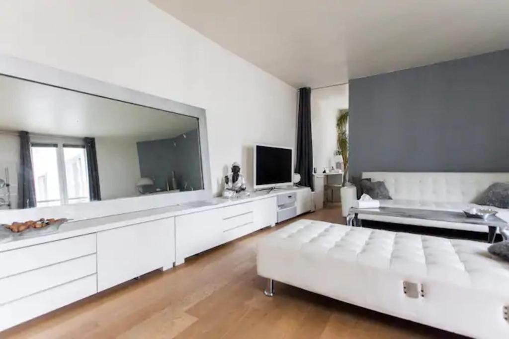 Appartement Duplex design à 5min du sacré cœur 5 Rue Caplat, Paris, France, 75018 Paris