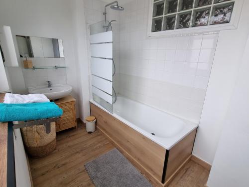 Duplex idéal famille, 2 mn de St-Omer centre Saint-Martin-au-Laërt france