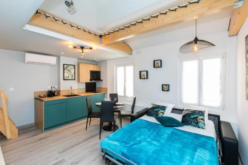 Appartements Duplex : Plage 300m, Clim, Netflix 3e étage 18 Rue Hibert Cannes