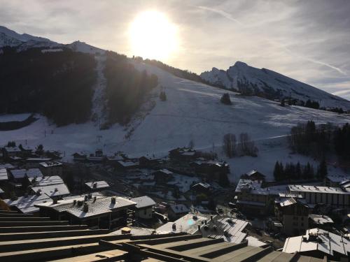 Appartement Duplex VUE IMPRENABLE, 2 chb, 2 Sdb, 6 pers Ours Blanc 568 Route de la Piscine La Clusaz