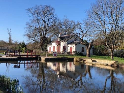 B&B / Chambre d'hôtes Ecluse de la Tindière 5 Sobidin Nort-sur-Erdre