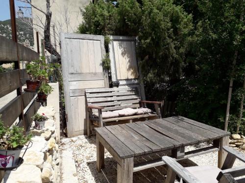 Appartement Eco gîte dans les vignes chemin de planas 9 Rousset-les-Vignes