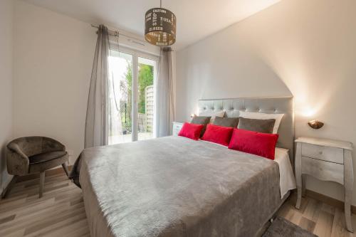 Appartement EDEN PARK LUXE DISNEY Appartement B 05 - Rez-de-chaussée 25 Rue de Bruxelles Montévrain