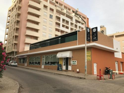 Edificio Canoa Armação de Pêra portugal