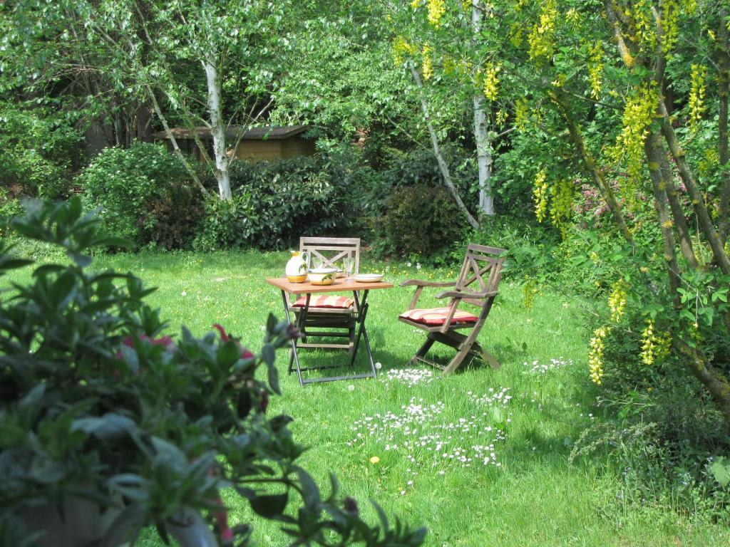 Appartement EIFEL Gästewohnung 27 Hardtstraße, 53945 Blankenheim