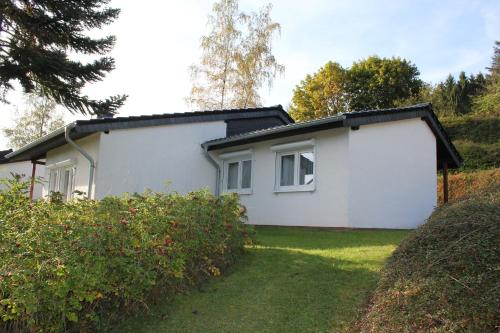 Maison de vacances EifelLandhaus Ferienstraße 905 Biersdorf am See