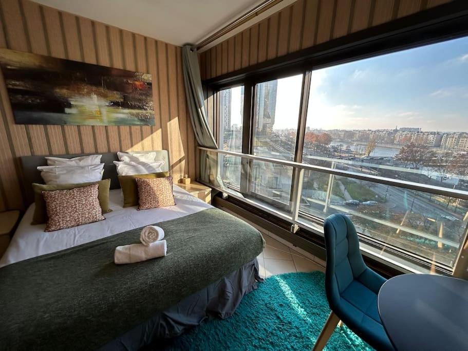 Appartement Eiffel and Beatiful Flat Quai de Grenelle, 75015 Paris