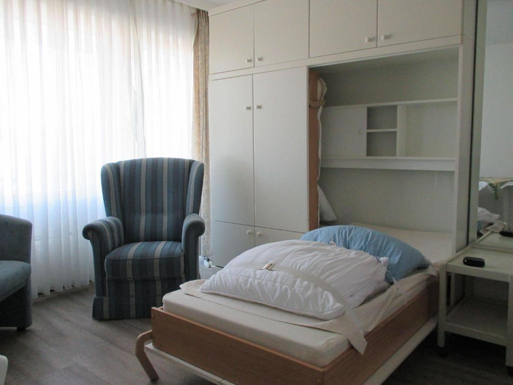 Appartement Einzimmerappartement-fuer-zwei-Personen Dr.-Ross-Straße 25, 25980 Westerland