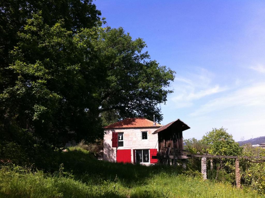 Maison de vacances Eira das Carvalhas Rua do Carvalho, 218, Oldrões, Penafiel, 4575-264 Penafiel