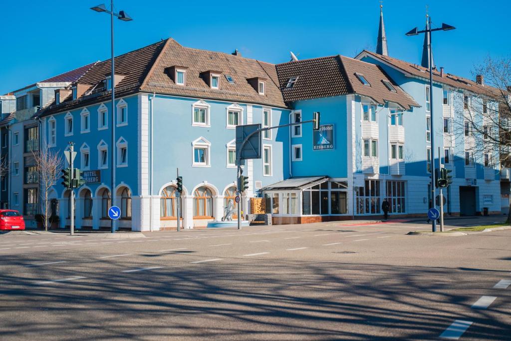 Hôtel Eisberg Hotel City Alte Bahnhofstrasse 6, 77933 Lahr/Schwarzwald