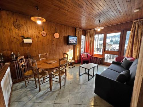 ELAN 15 appartement 4/5 pers, centre village La Clusaz france