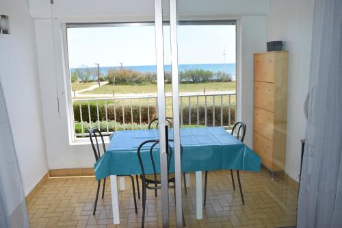 En 1ère Ligne sur la Mer, plage du Mole à 50 m Le Cap d\'Agde france