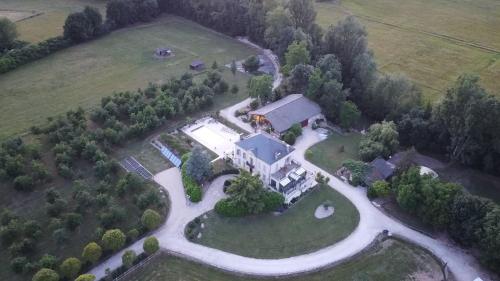 Appartements En bord de rivière Maison de Maitre Ldt Colombié Casseneuil