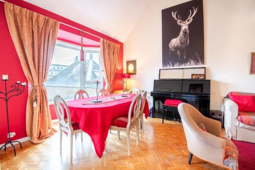 Appartement En rouge et blanc 20 Rue Ledru Rollin Tours