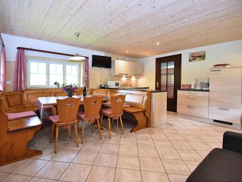 Enchanting Holiday Home in M hlenbach with Fenced Garden Mühlenbach allemagne