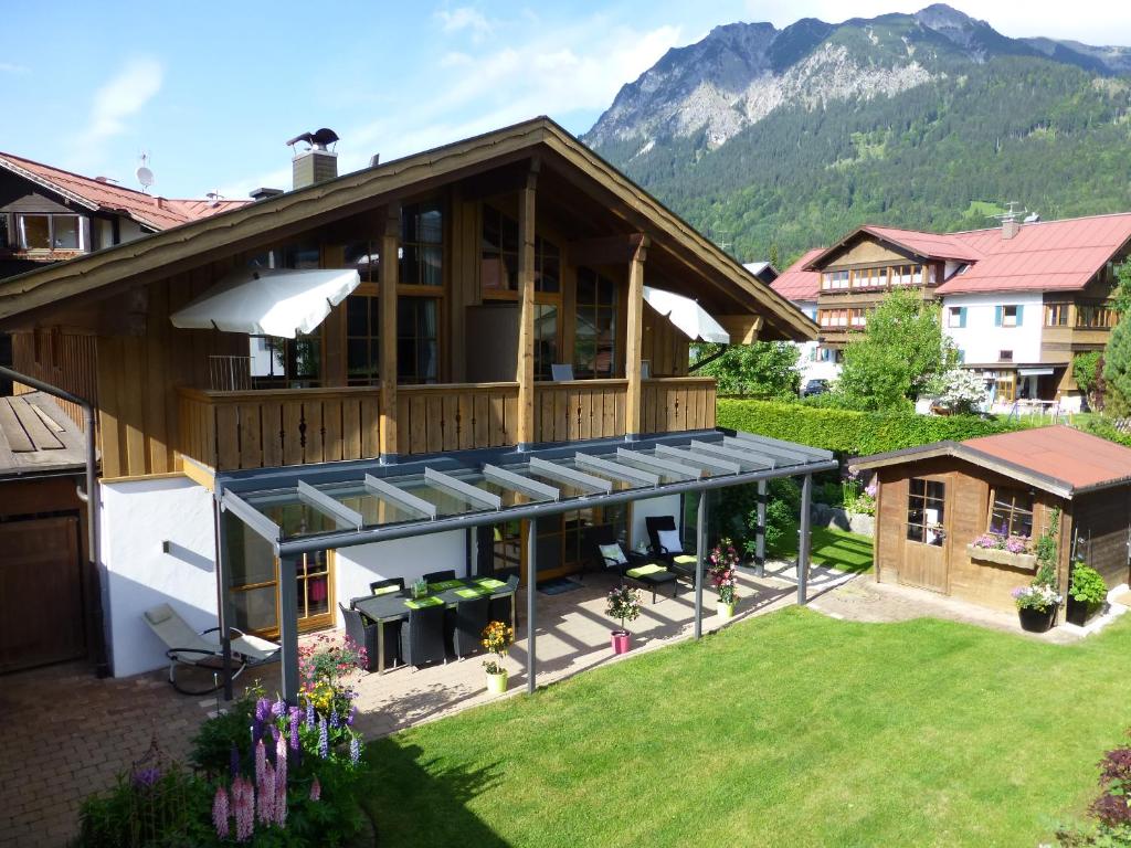 Appartement Engels Landhaus Trettachstr. 2, 87561 Oberstdorf