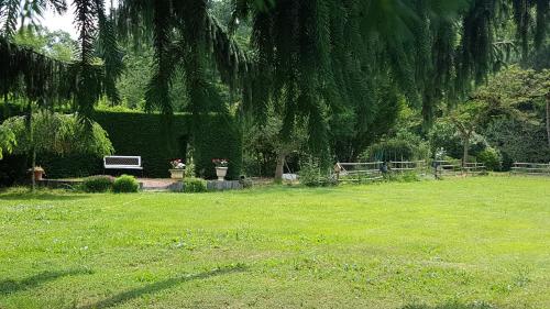 B&B / Chambre d'hôtes Entre Lyon et Beaujolais 96 Impasse De Dorieux Châtillon