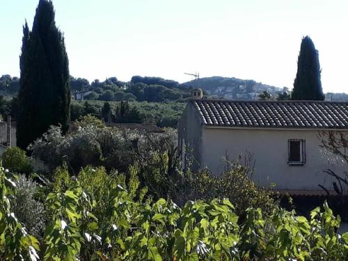 Appartement Entre mer et colline l'Escale Provençale . bât le Minorque étage 1 Allée de la Coste Saint-Cyr-sur-Mer