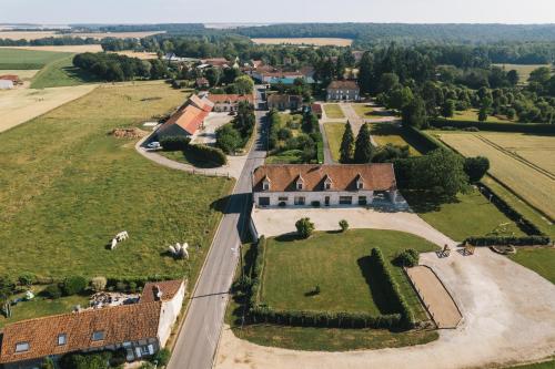 Maison de vacances ENTRE TERRES ET VIGNES en CHAMPAGNE dans la Marne 13 Rue du Général de Gaulle Châtillon-sur-Morin