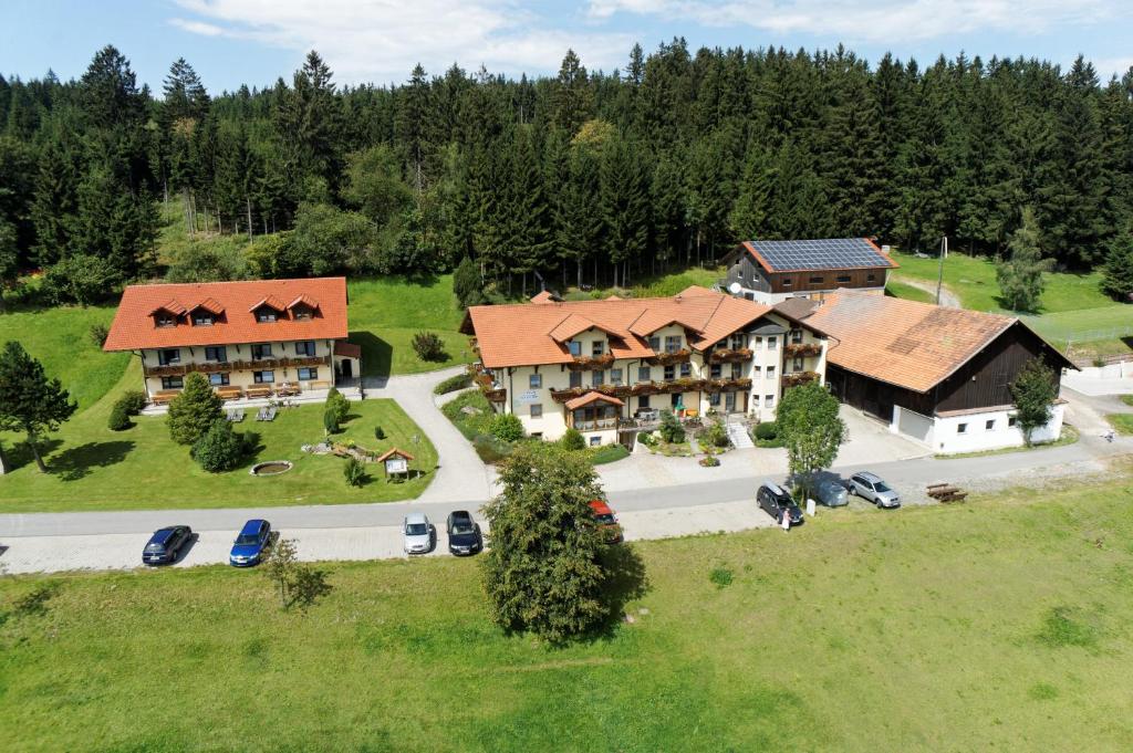 Maison d'hôtes Erlebnishof Reiner - Urlaub auf dem Bauernhof Maibrunn 3, 94379 Sankt Englmar