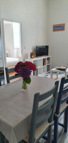 Appartement Escale dinannaise Rez de chaussée 19 Rue Louise Weiss Dinan