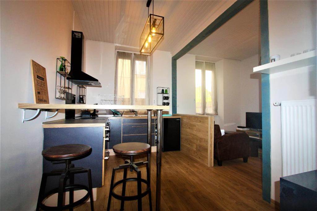 Appartement Escale meublée Rue Stractman, 90000 Belfort