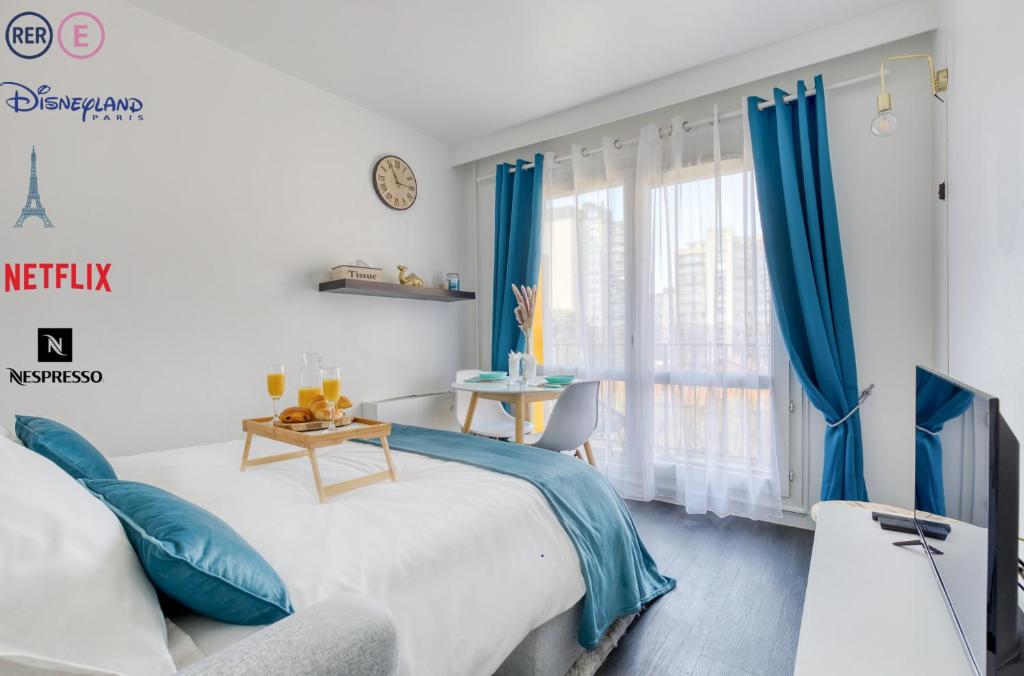 Appartement Escapade entre Paris &Disney Gare RER 2 min 18 Place Carnot, 93110 Rosny-sous-Bois