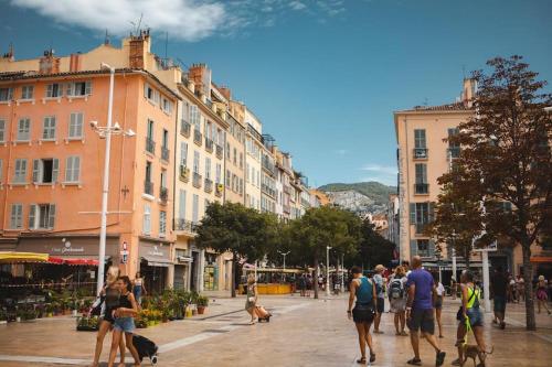 Appartement Esprit Cosy au centre historique 95 Cours Lafayette Toulon