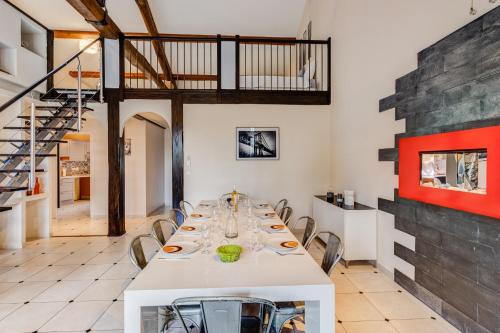 Maison de vacances Esprit Loft, Le Chai Lislois Gambetta, 26 Lisle-sur-Tarn