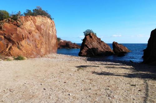 Appartement Esterel Bay YourHostHelper 5 Avenue du Trayas Théoule-sur-Mer