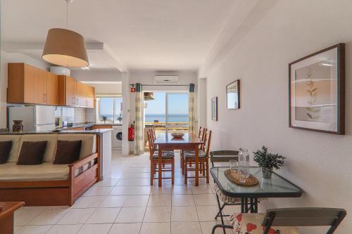 Appartement Estrela 304 - Vista Mar Avenida Beira Mar, Edifício Estrela, 3ºandar, Porta 4 Armação de Pêra