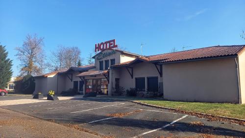 Hôtel Etesia RN 82, Chemin des Monts Feurs