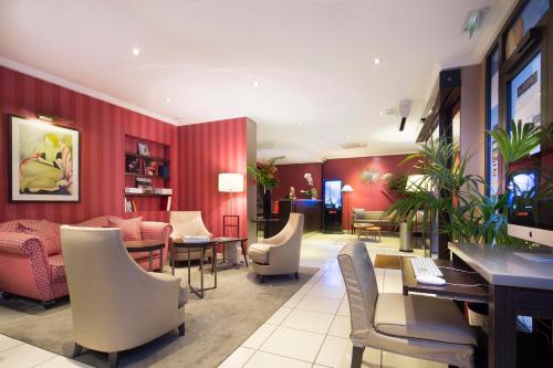 Hôtel Europe Hotel Paris Eiffel 103 Bd De Grenelle Paris