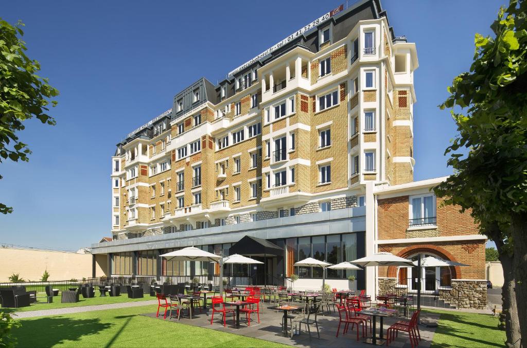 Hôtel Executive Hôtel Paris Gennevilliers 26 Boulevard Louise Michel, 92230 Gennevilliers