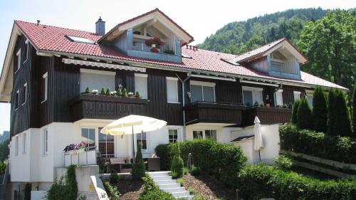 Appartement exklusive Fewo Herrmann im \ Am Girrenbach 10 (Fewo 1) Oberstaufen