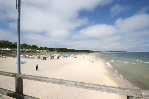 Appartement F-1084 Ferienwohnungen Ruegenreif Nr 01 Zum See 6 Klein Zicker