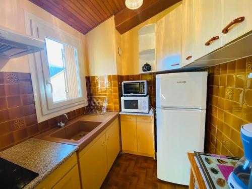Appartement F1 plein sud 33 14 Rue des Genêts d'Or Amélie-les-Bains-Palalda