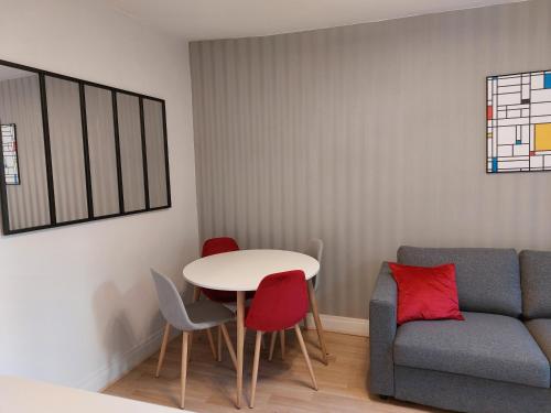 Appartement F2 Entre Paris et Eurodisney 5 min à pied gare 6 Rue de Tannebourg Le Perreux-Sur-Marne