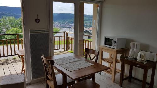 Appartement F2 SUR LES HAUTEURS DE GERARDMER 74, chemin de miselle Gérardmer