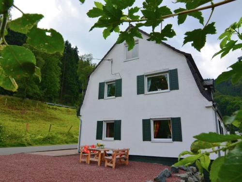 Fabulous Holiday Home in Olsberg near Ski Area Elpe allemagne