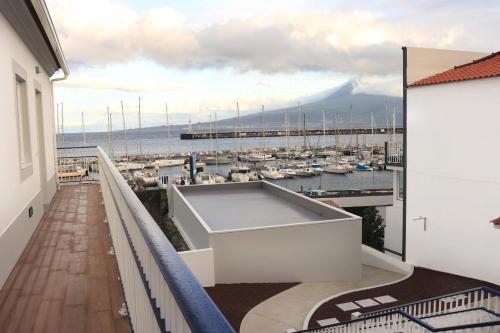 Appartements Faial Marina Apartments 2 7 Rua Conselheiro Medeiros Horta