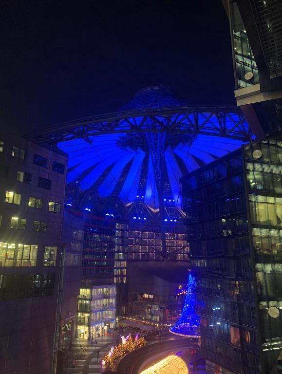 Appartement Fairytale in Sony Center Berlin 1 Bellevuestraße, 10785 Berlin