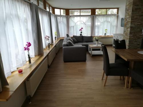 Appartement Familie Beck Sonja und Stefan Kirchpl. 8 Tettenweis