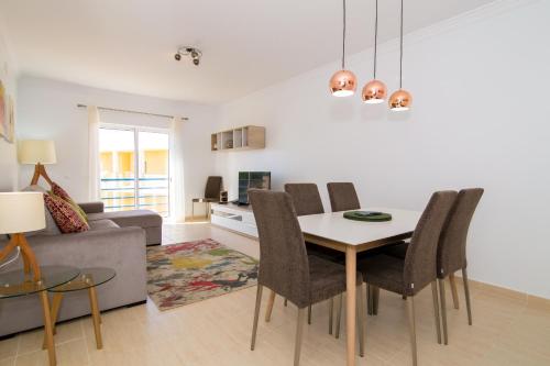 Appartement Family Holiday Home, Vale de Parra, Albufeira Condominium Encosta de Sao Jose, Block E, 1st floor, Apartment CM Galé