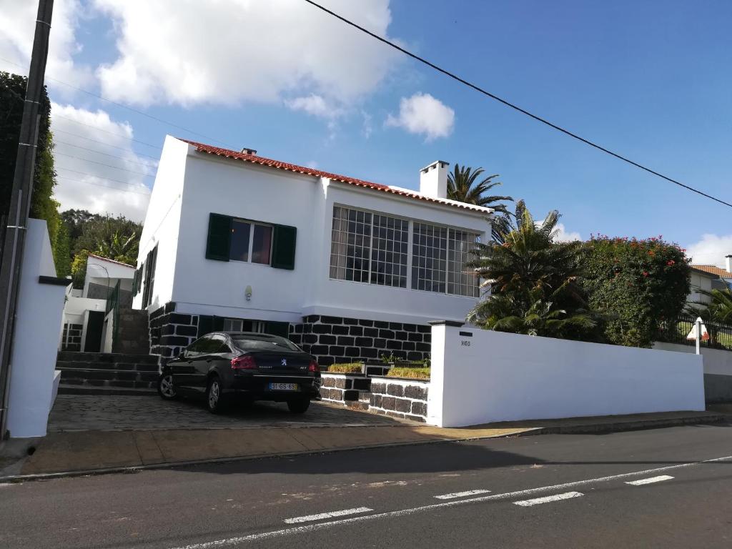 Maison de vacances Family Holiday Villa Vacation Ponta Delgada Estrada Regional da Ribeira Grande, 1055, 9500-702 Ponta Delgada