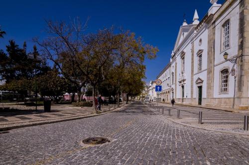 Maison de vacances Faro Tradicional House - City center Rua do Albergue 23 Faro