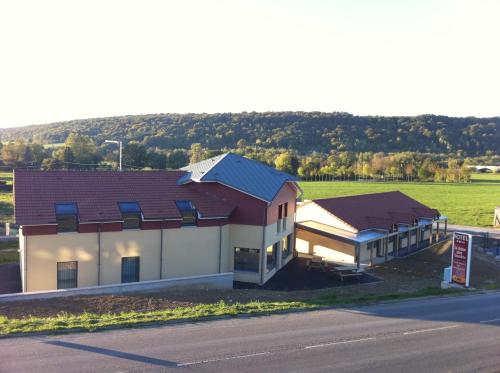 Fasthôtel Le Râle Des Genêts Dun-sur-Meuse france