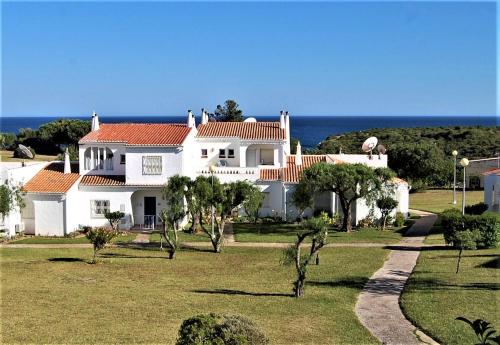 Favorite at Senhora da Rocha Porches portugal